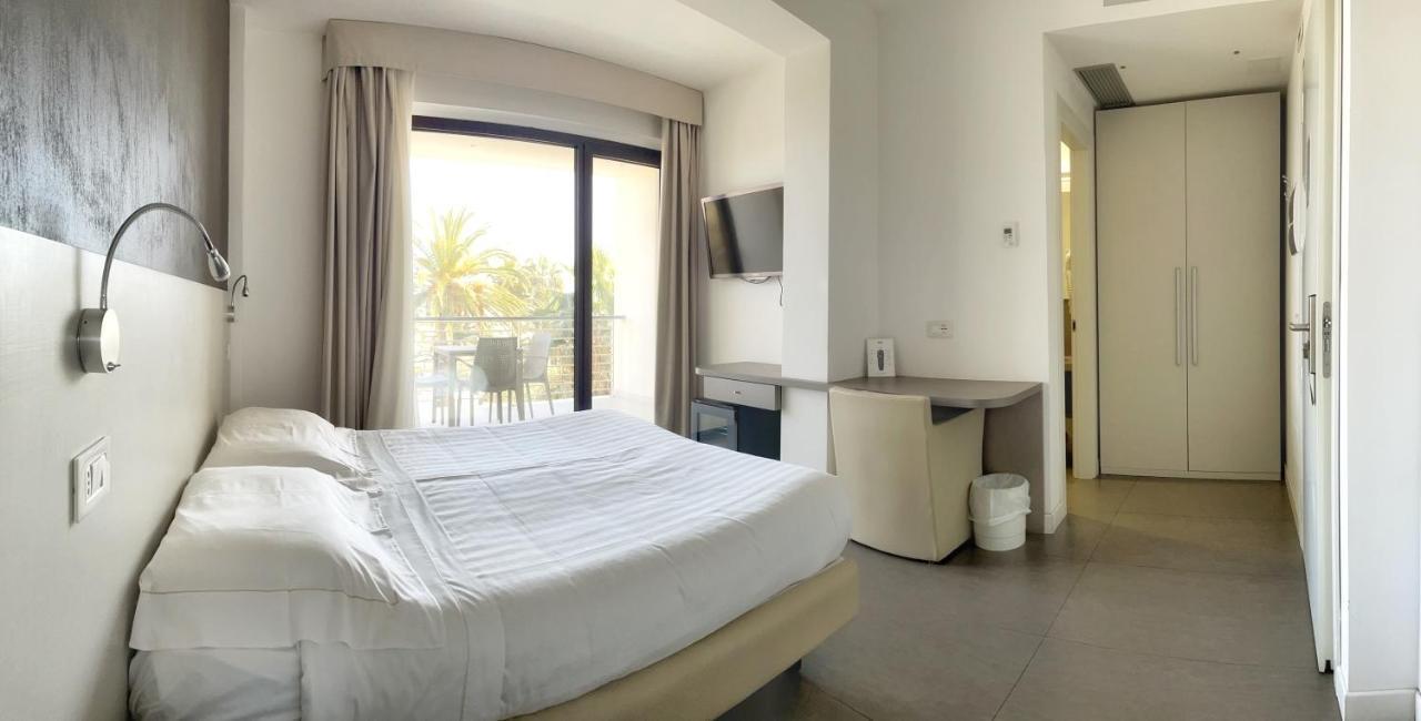 Hotel Arlecchino San Benedetto del Tronto Esterno foto