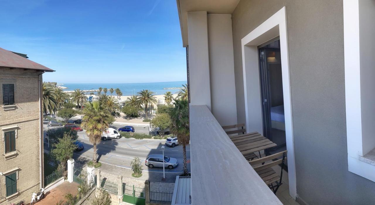 Hotel Arlecchino San Benedetto del Tronto Esterno foto